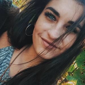 Meet your Posher, Makenna